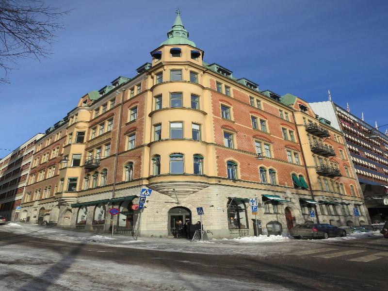 City Backpackers Hostel image