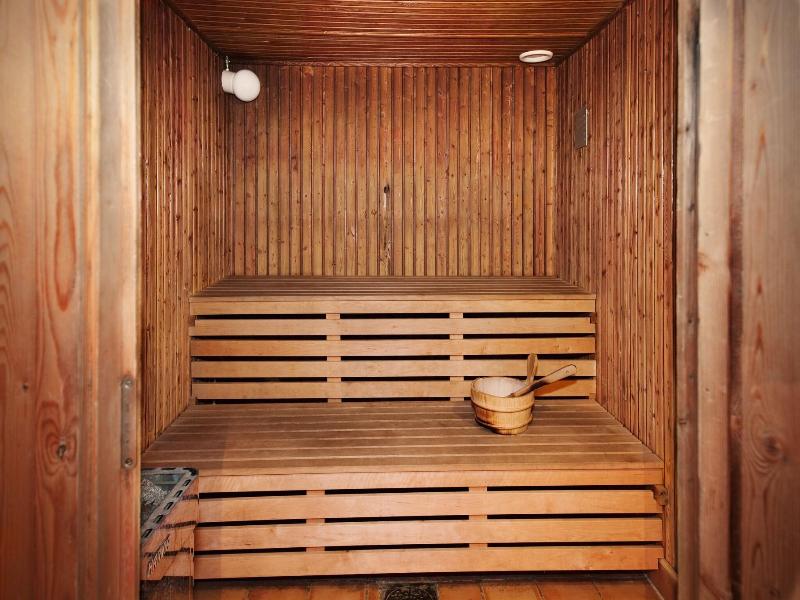 City Backpackers Hostel image