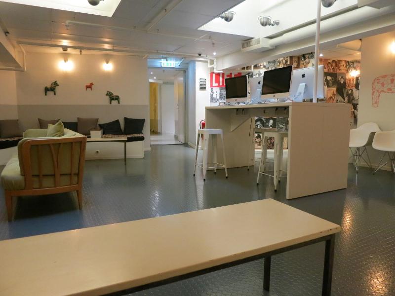 City Backpackers Hostel image