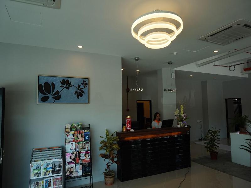 Super 8 Hotel @ Bayan Baru image