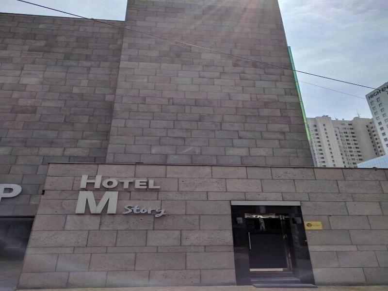 Hotel M story image