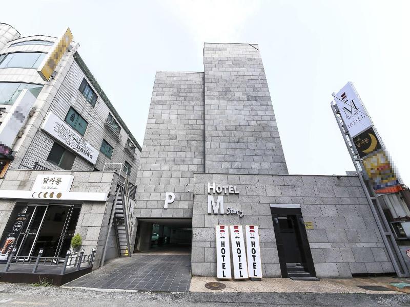 Hotel M story image