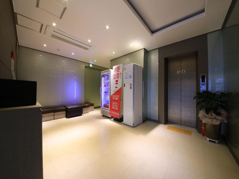 Hotel M story image