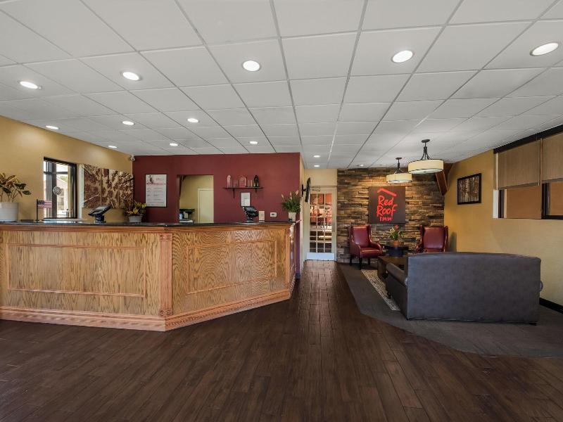 Red Roof Inn & Suites Newark - University image