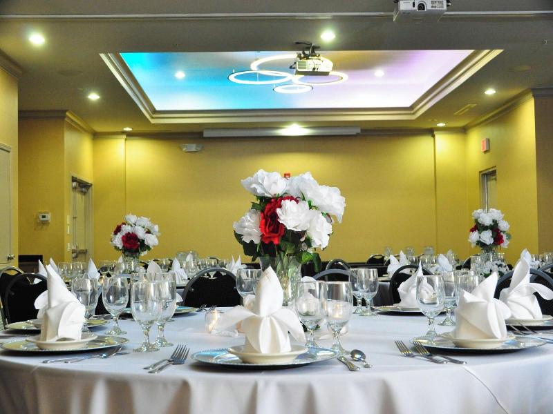 Fairfield Inn & Suites Houston-North Spring image