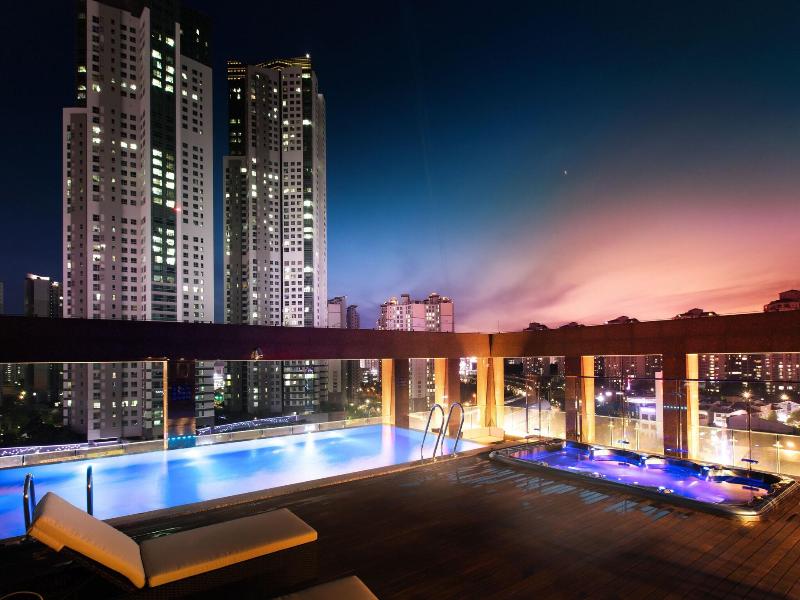 Parkmarine Hotel image