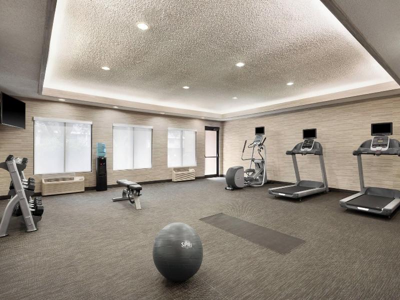 Courtyard By Marriott Lubbock image
