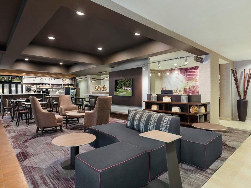 Courtyard By Marriott Lubbock image