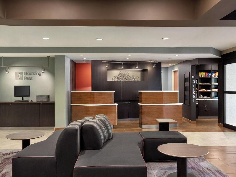 Courtyard By Marriott Lubbock image