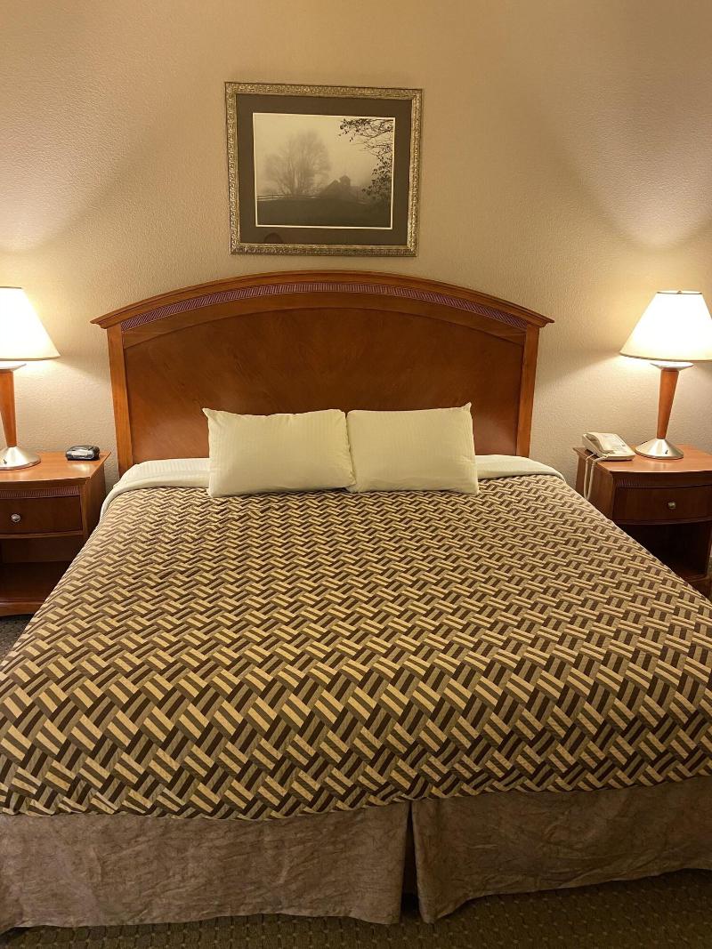 A Riverside Inn Travelodge By Wyndham image