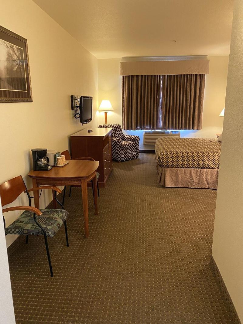 A Riverside Inn Travelodge By Wyndham image 9