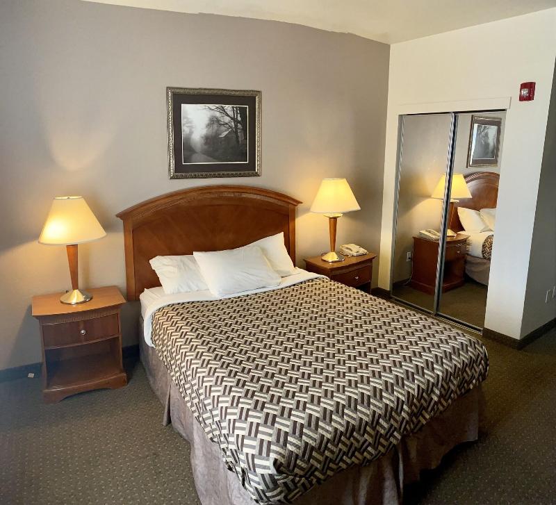 A Riverside Inn Travelodge By Wyndham image 7