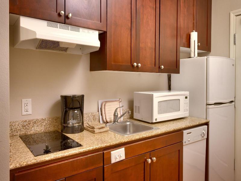 Towneplace Suites Marriott Meridian image