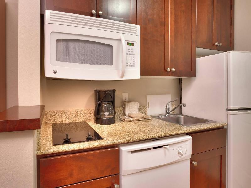 Towneplace Suites Marriott Meridian image