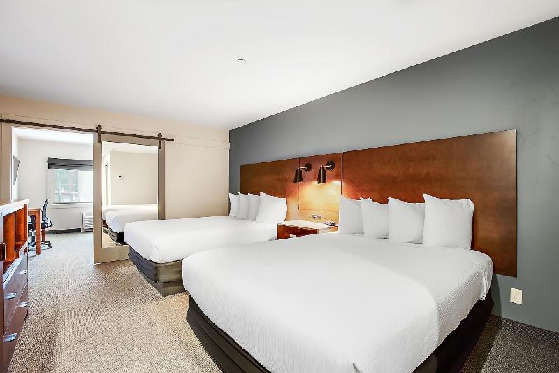 Third Street Inn image