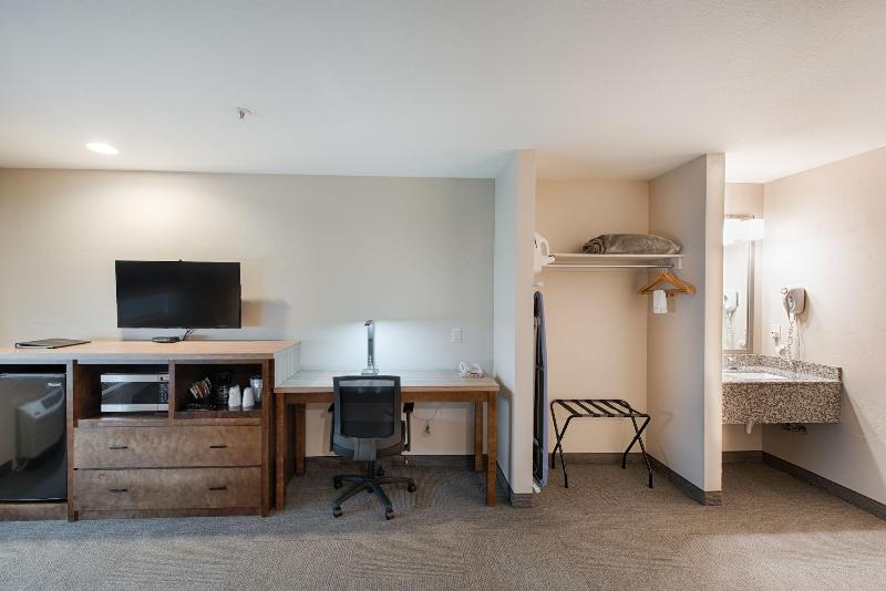 Third Street Inn image