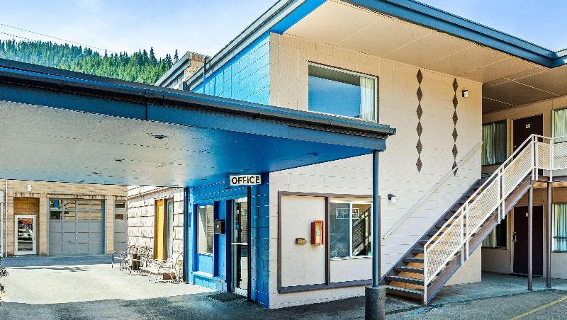 Stardust Motel Wallace image