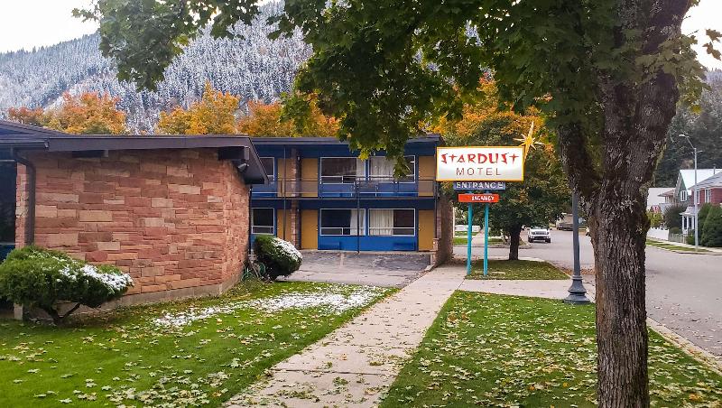 Stardust Motel Wallace image