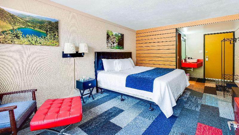 Stardust Motel Wallace image