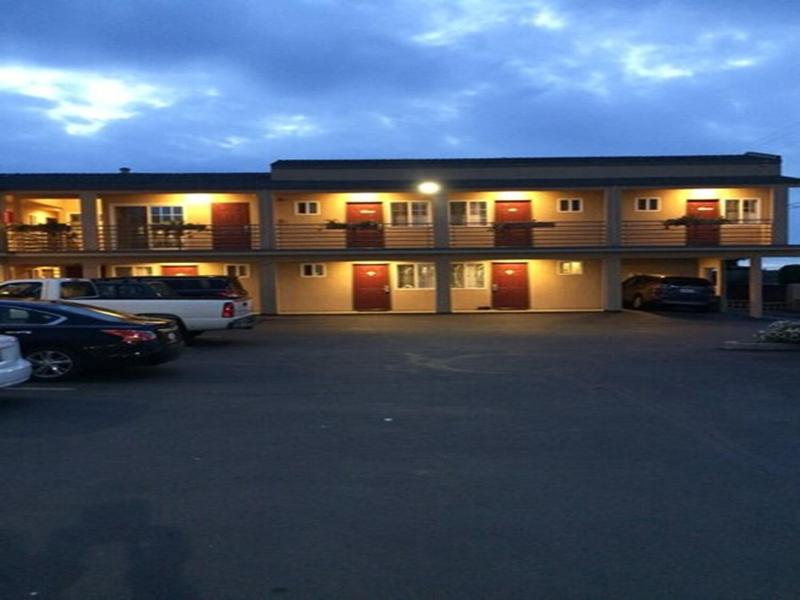 Pacific Best Inn image