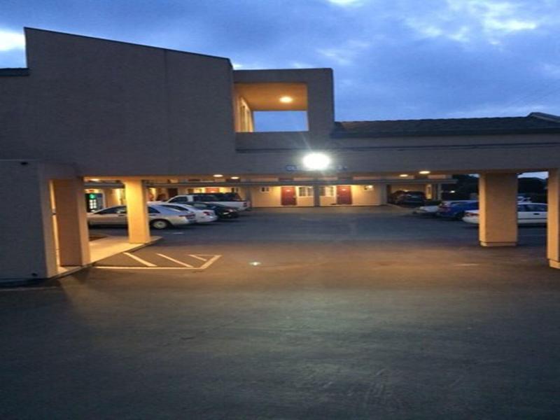 Pacific Best Inn image