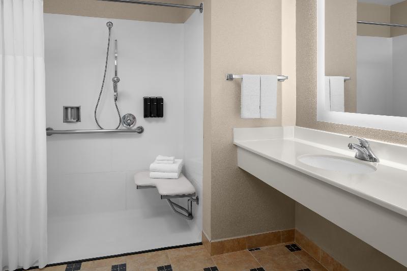 Larkspur Landing Extended Stay Suites Campbell image
