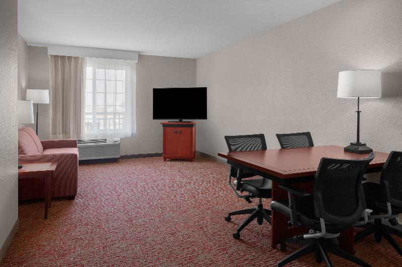 Larkspur Landing Extended Stay Suites Campbell image