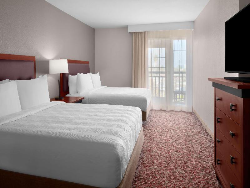 Larkspur Landing Extended Stay Suites Campbell image