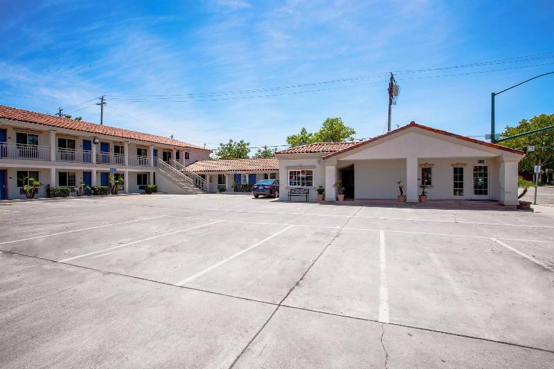 Motel 6 Marysville CA image