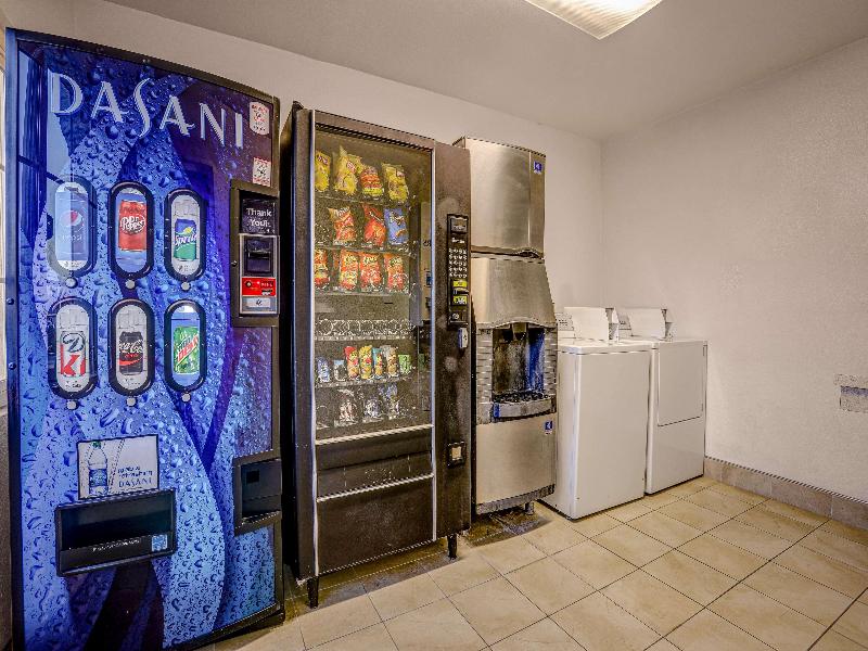 Motel 6 Marysville CA image