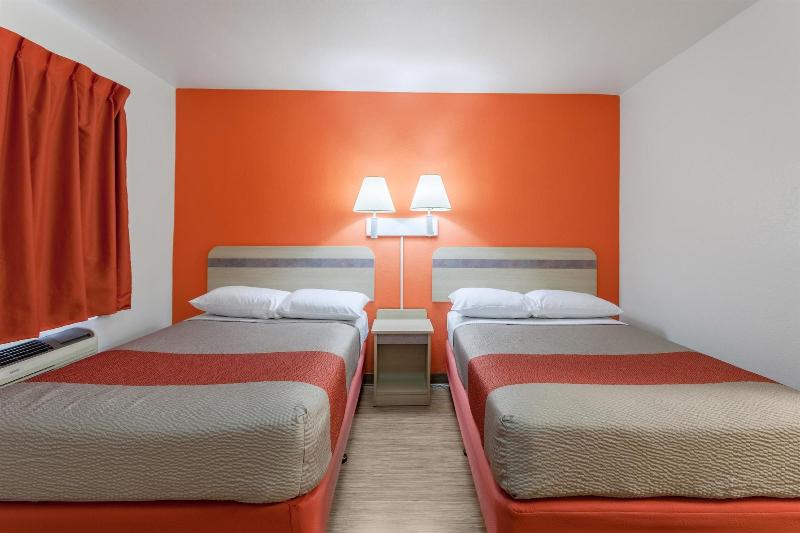 Motel 6 Marysville CA image