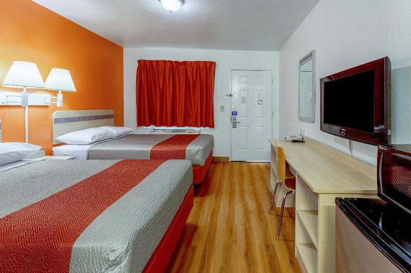Motel 6 Marysville CA image