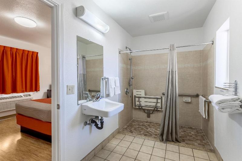 Motel 6 Marysville CA image