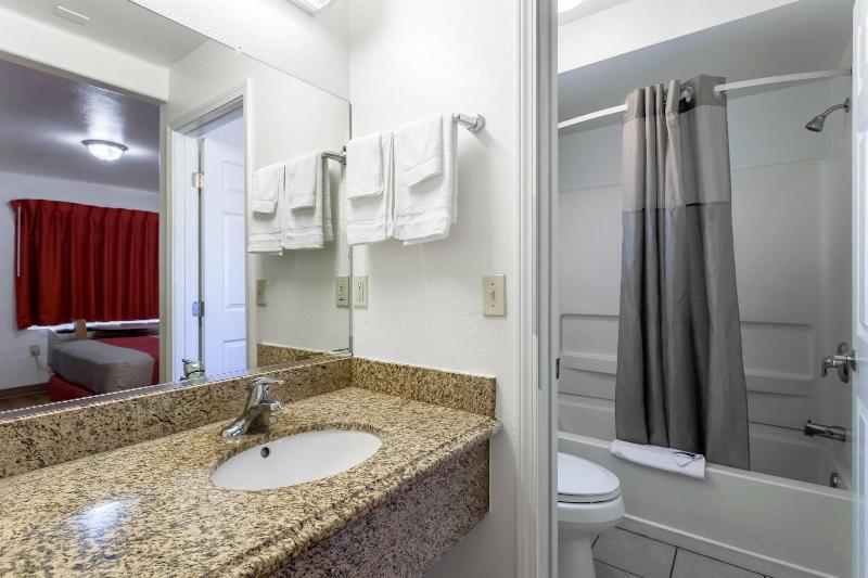 Motel 6 Marysville CA image