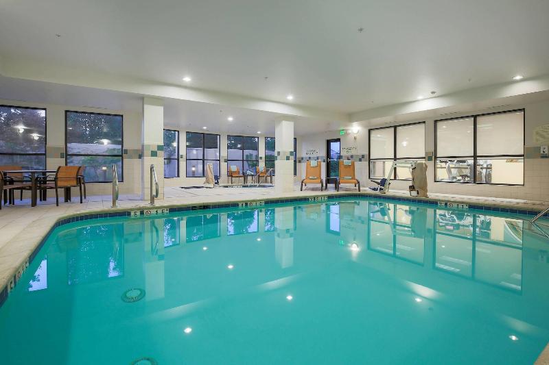 Courtyard By Marriott Chico image 9