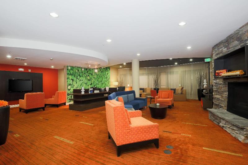 Courtyard By Marriott Chico image
