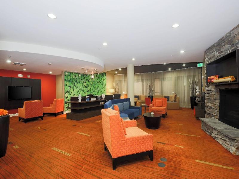 Courtyard By Marriott Chico