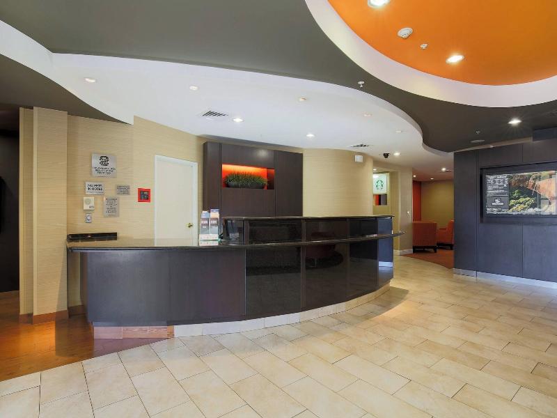 Courtyard By Marriott Chico