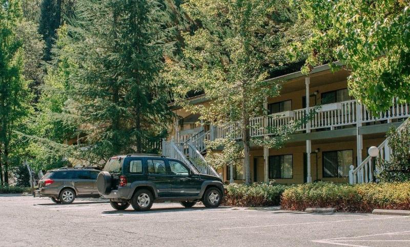Northern Queen Inn image