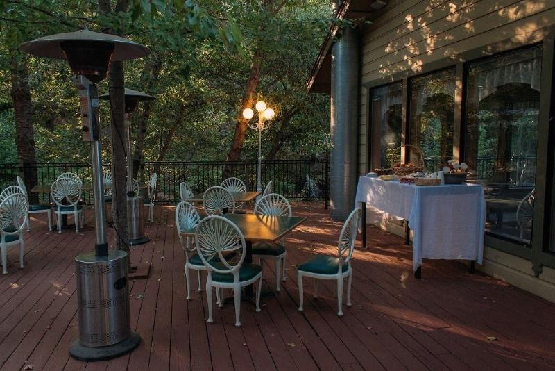 Northern Queen Inn image 1