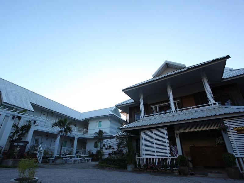 Rinlada House