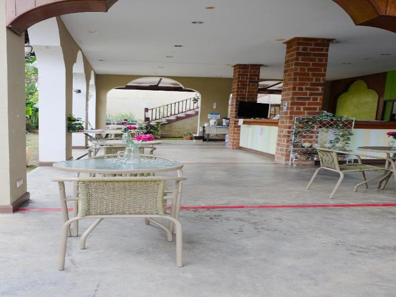 Pai In Town Hotel image