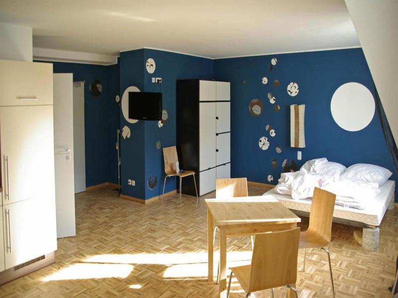 Five Elements Hostel image