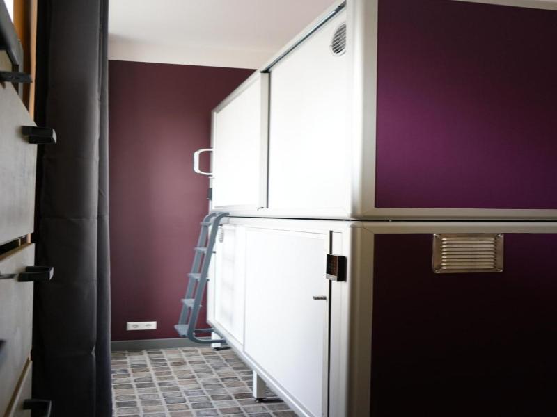Five Elements Hostel image