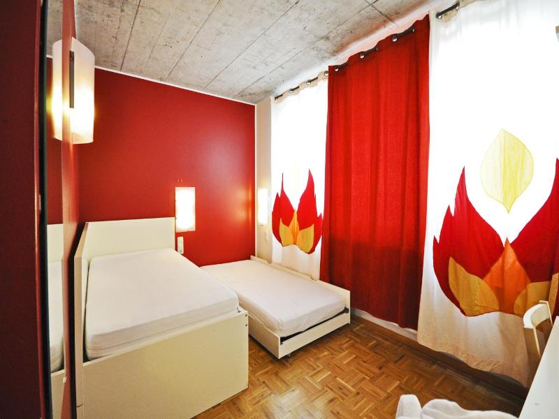 Five Elements Hostel image