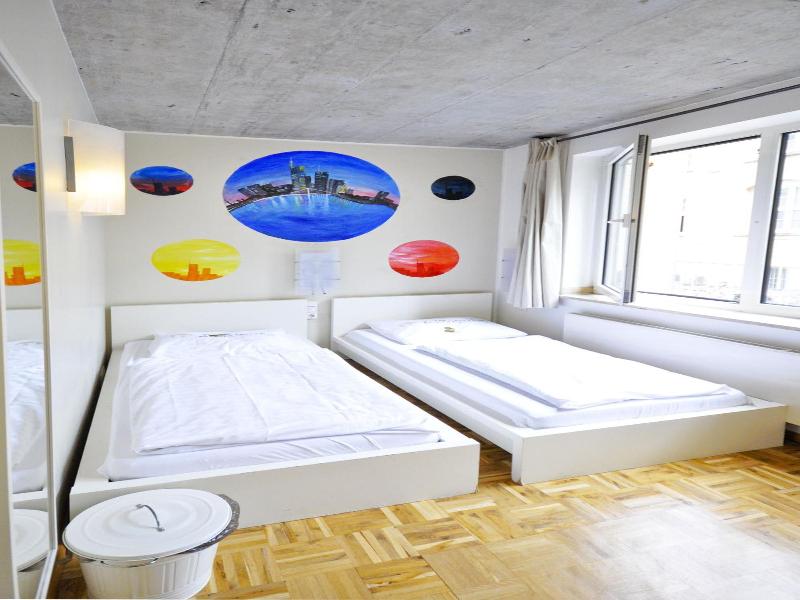Five Elements Hostel image