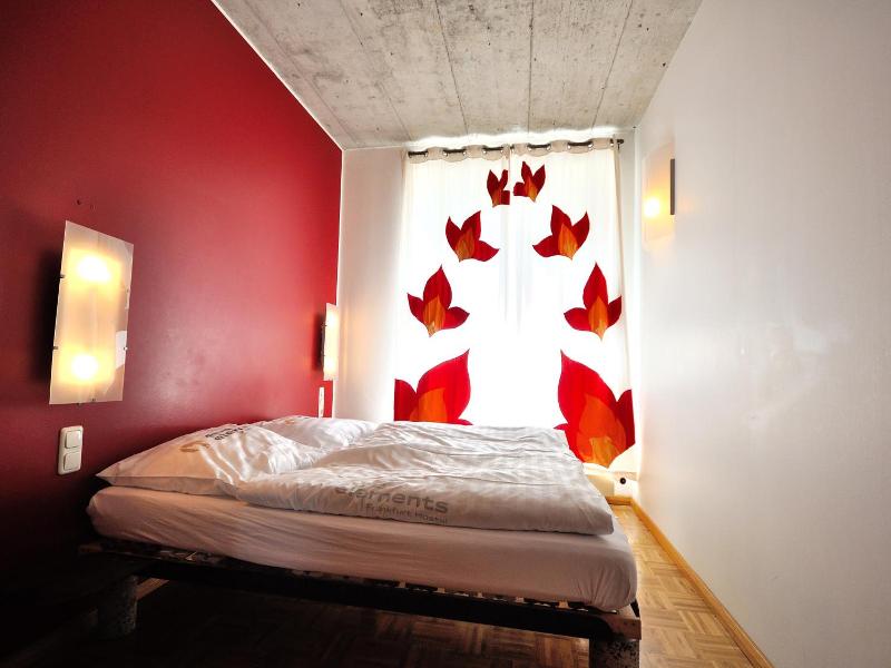 Five Elements Hostel image