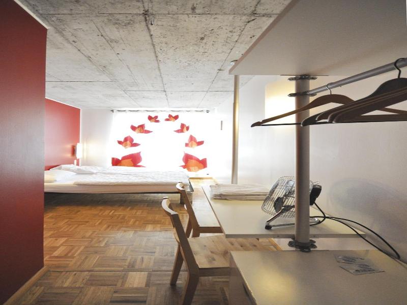 Five Elements Hostel image