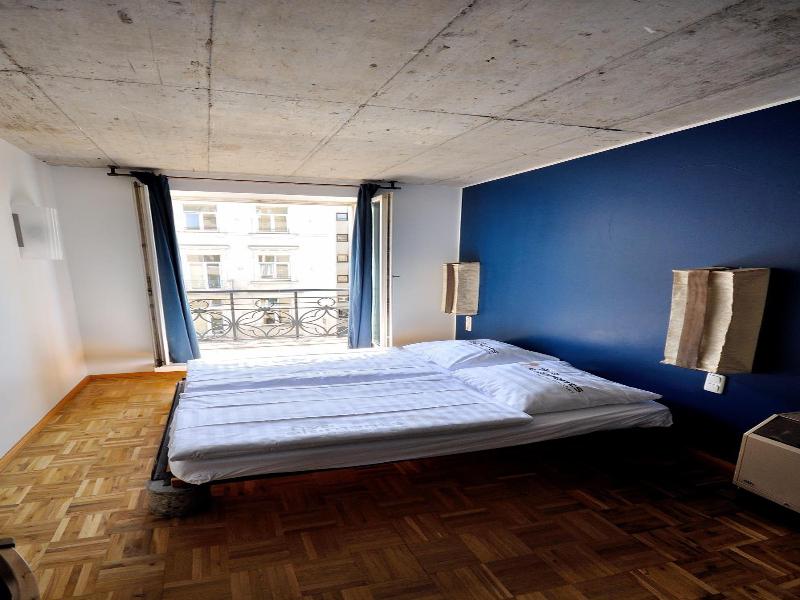 Five Elements Hostel image