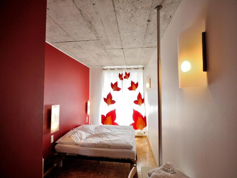 Five Elements Hostel image